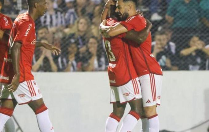 Inter bate o Santa Cruz e vence primeira fora de casa no Gauchão