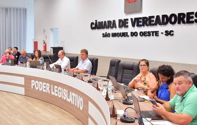 Câmara aprova projeto que autoriza apoio a atendimento virtual da Receita