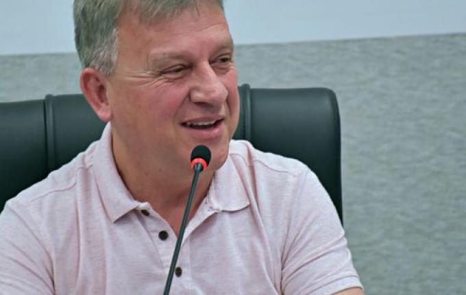 Vereadores pedem informações sobre áreas industriais e pagamento de ITBI