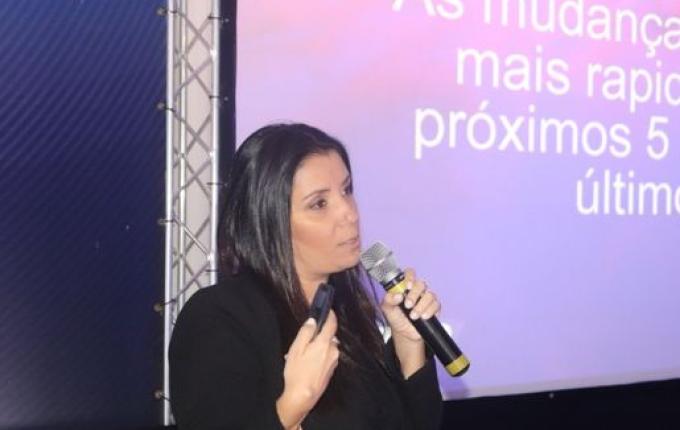 ACAERT: 3ª etapa do Road Show Vamos Pensar Grande lota hotel em Chapecó