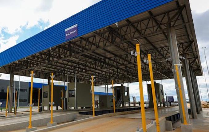 Governo de SC amplia margem mínima de importações por Dionísio Cerqueira para 30%