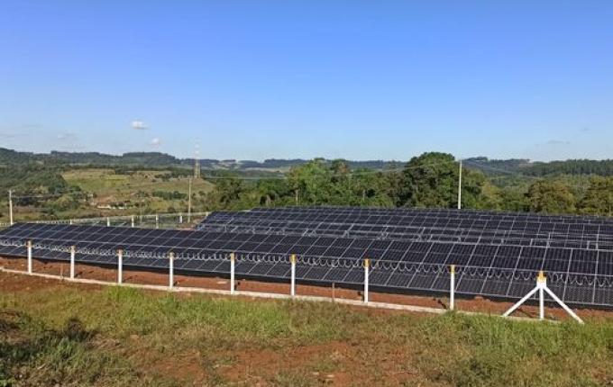 Flor do Sertão inaugura Usina Solar que beneficiará mais de 400 famílias