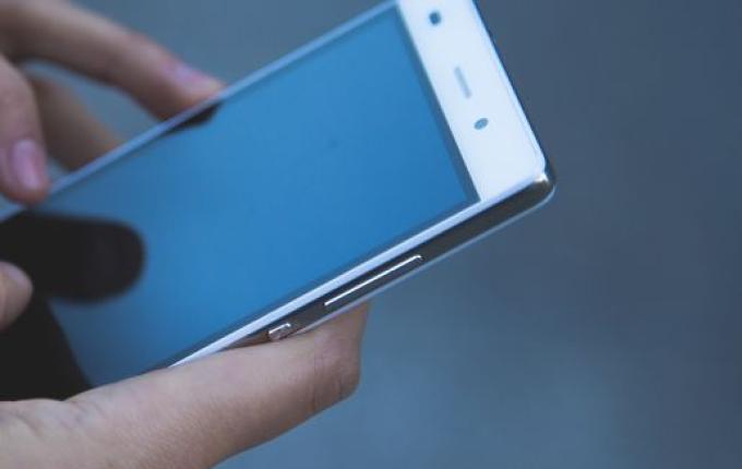 Disque 100 vai receber denúncia de ataque a escolas no WhatsApp