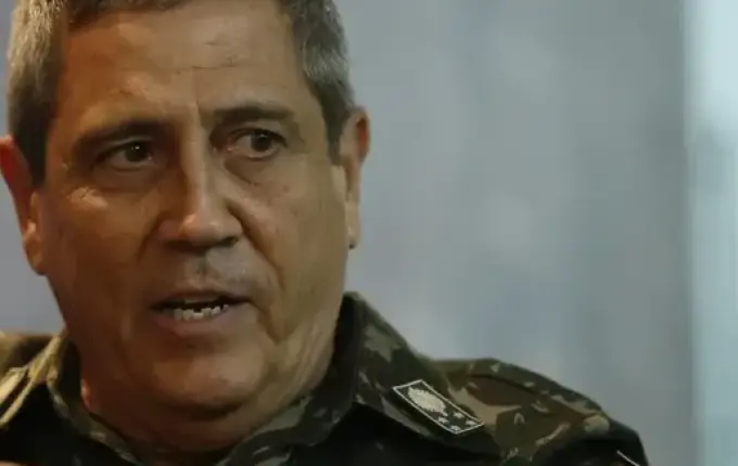 Prisão de Braga Netto é mantida após audiência de custódia