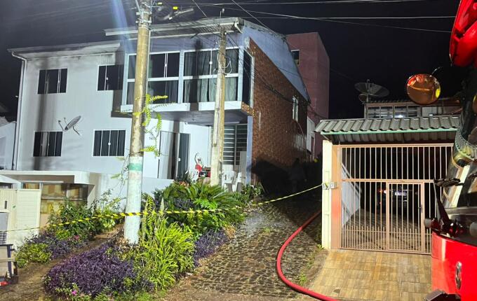Homem morre carbonizado em incêndio no centro de SMO