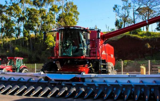 Bugiu Tratores inaugura em novo endereço em São Miguel do Oeste