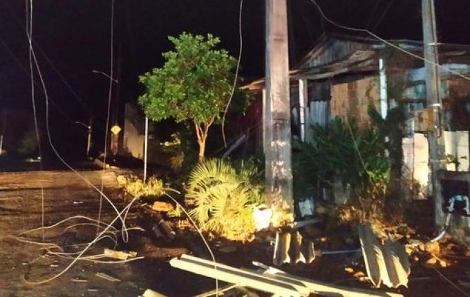 Hospital São Bernardo em Quilombo tem parte da estrutura descoberta