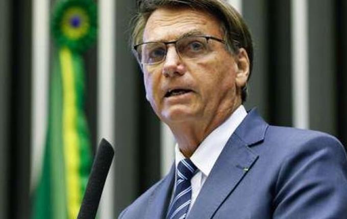 Bolsonaro fala em troca de 11 novos ministros em 31 de março