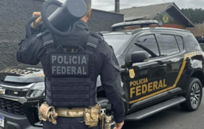 PF deflagra operação contra abuso sexual infantil pela internet em SC