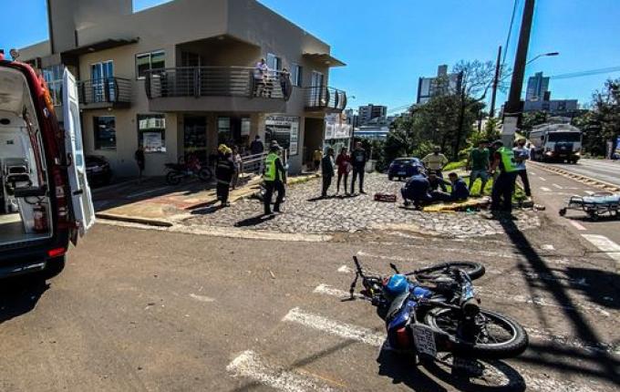 VÍDEO: Condutor invade preferencial e causa acidente em São Miguel do Oeste