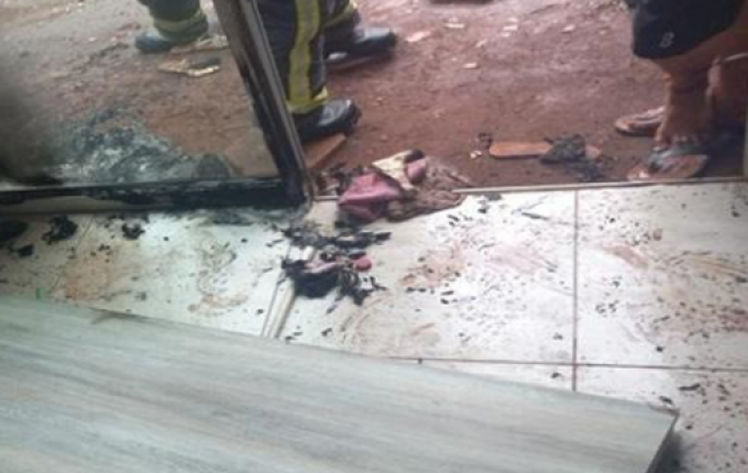 Homem coloca fogo na casa da mãe e é preso em flagrante