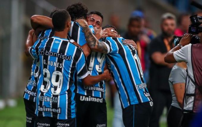 Grêmio vence o Caxias e confirma vaga na final do Gauchão 2024