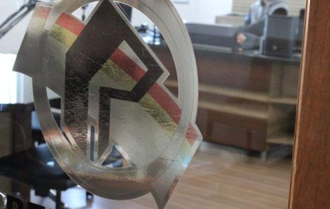 Rede Peperi tem cobertura especial das eleições neste domingo; ouça