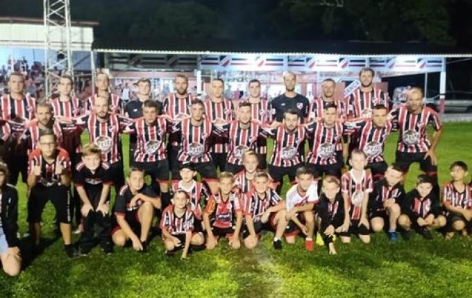 Aliança de São João do Oeste vence de goleada no Campeonato Regional