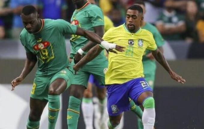 Seleção Brasileira é goleada por Senegal em amistoso; vídeo