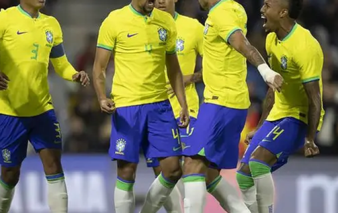 Em amistoso na França, Brasil vence Gana por 3 a 0