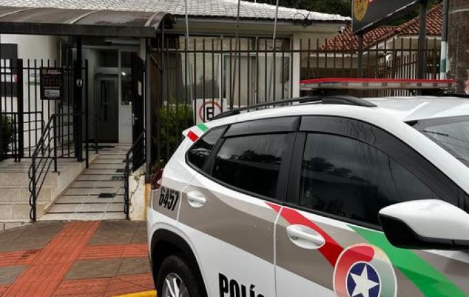 PM fala sobre supostas mensagens de ataque a crianças e adultos em SMO