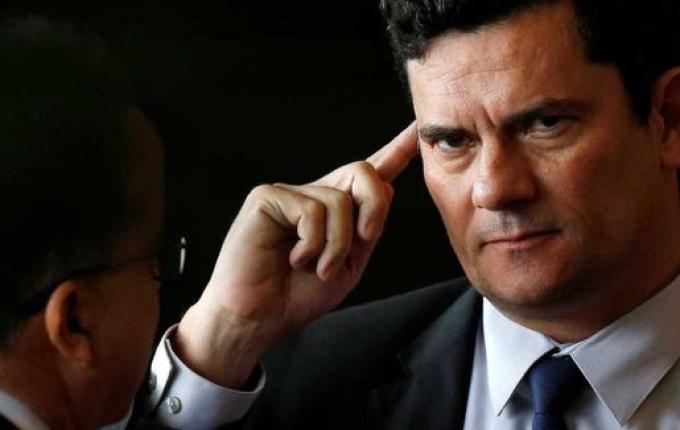Ex-ministro Sérgio Moro presta depoimento à Polícia Federal neste sábado