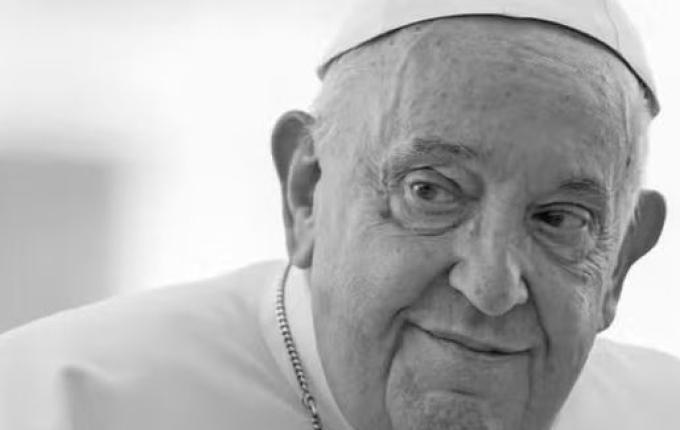 Papa Francisco morreu de AVC e insuficiência cardíaca, diz Vaticano