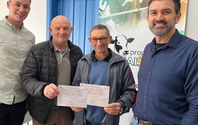 Com R$ 500 mil em créditos, Programa Mais Leite beneficia produtores de Guaraciaba