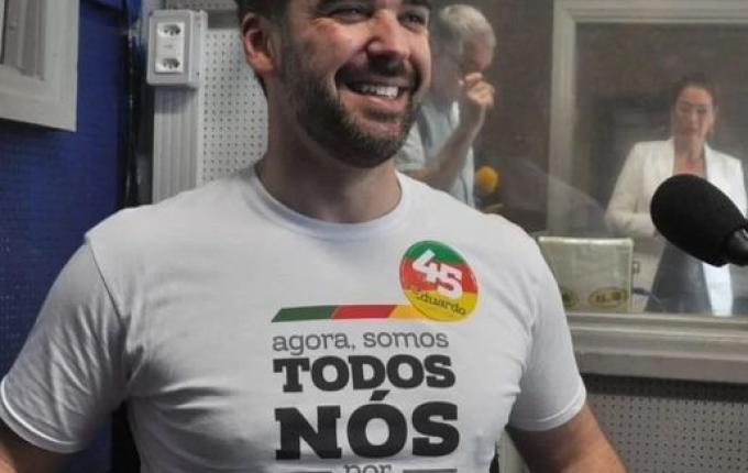 Eduardo Leite é reeleito governador do Rio Grande do Sul