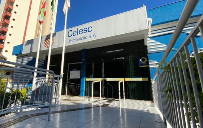 Empregados da Celesc fazem nova paralisação