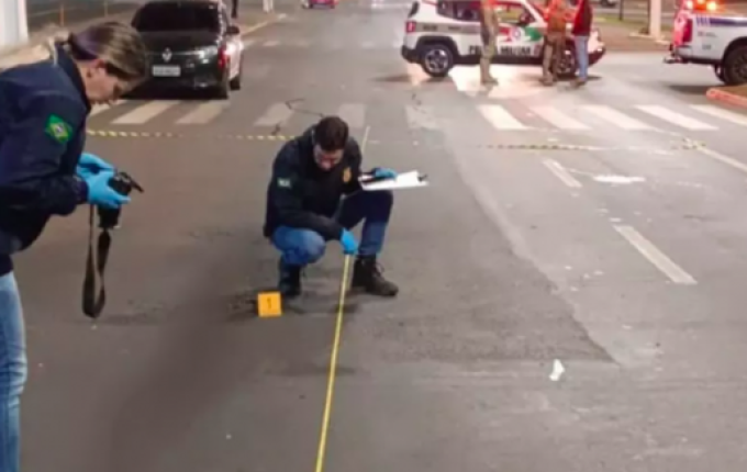 Mulher morre atropelada ao tentar atravessar principal avenida de Chapecó