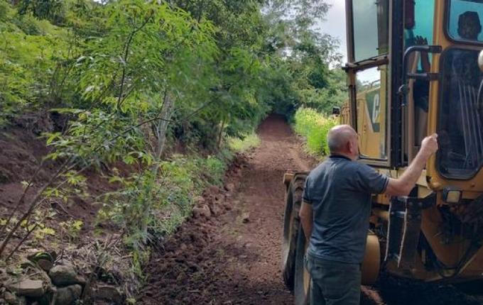 Prefeitura busca alternativas para o trânsito durante obras no trevo de Guaraciaba