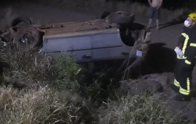 Colisão seguida de capotamento deixa um ferido na BR-163