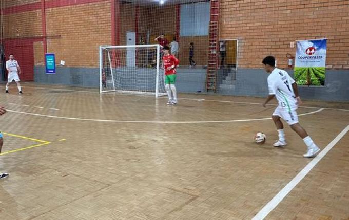 São Miguel Futsal/Joni Gool faz 7 e vence mais uma na série Ouro
