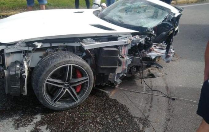 Empresário morre em grave acidente na BR-101