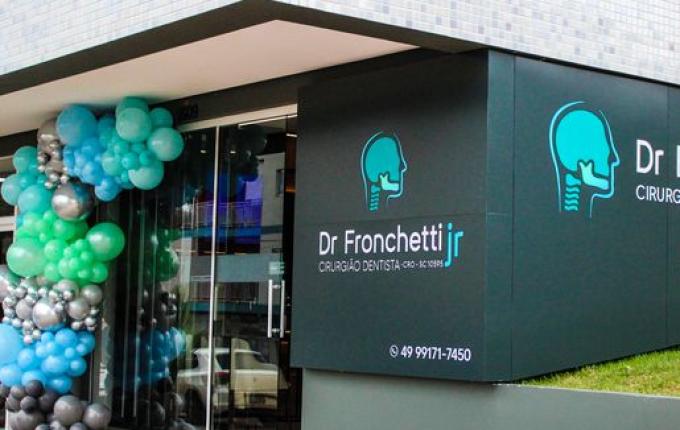 Cirurgião Dentista inaugura nova clínica em São Miguel do Oeste