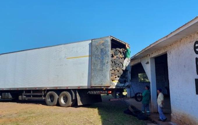 Mais de 12 toneladas de pneus são recolhidos no Ecoponto em SMOeste