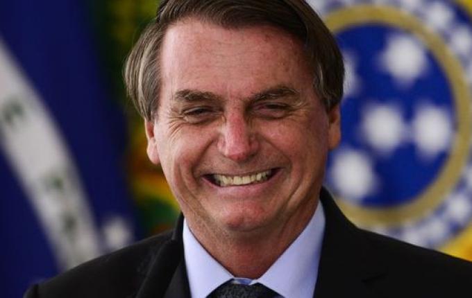 Governo do DF avalia fechar vias e reforçar policiamento na volta de Jair Bolsonaro