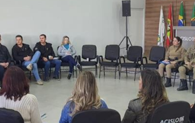 Rede de Atendimento às Mulheres faz primeiro encontro em São Lourenço do Oeste