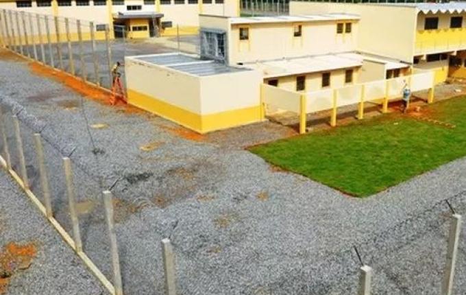 Portaria determina soltura de internos por superlotação em penitenciária de SC