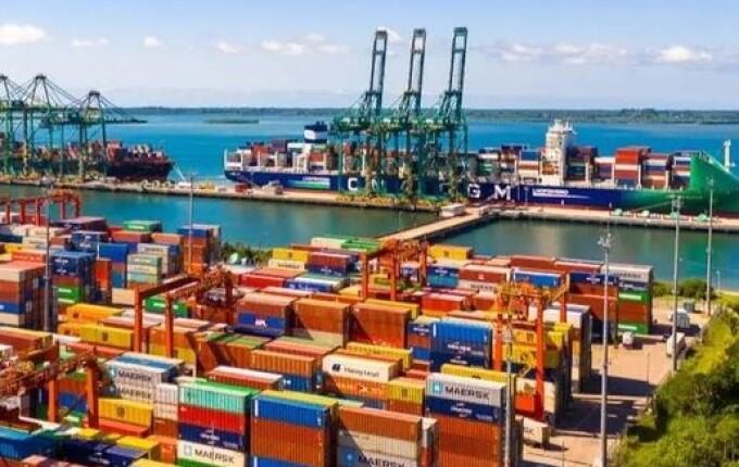 SC é o 2º maior importador de produtos chineses, somando US$ 11,7 bi