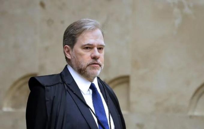 Toffoli ignorou PF e designou peritos por conta própria em operação do caso Master