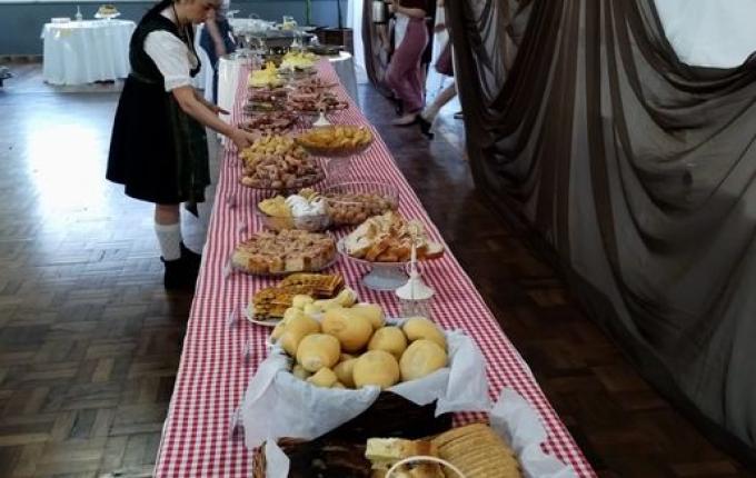 Café Colonial é o destaque do quarto dia da 14ª Deutsche Woche