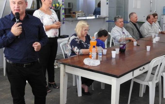 Grupos de idosos retomarão encontros dia 2 de maio