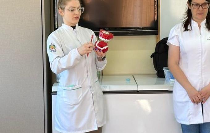 CRAS de Guarujá do Sul promove atividade sobre higiene bucal para crianças e jovens