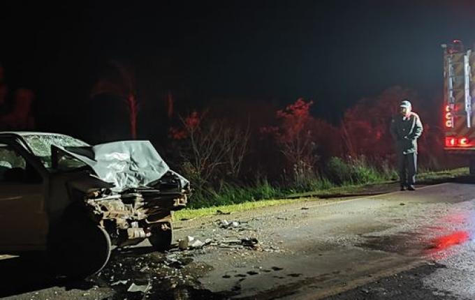 Motorista morre em colisão entre carro e caminhão na BR-163, em Dionísio Cerqueira