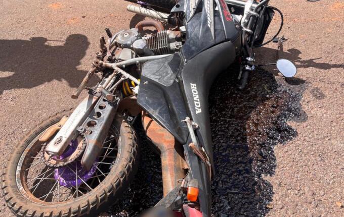 Acidente entre motocicletas deixa dois feridos em SMO