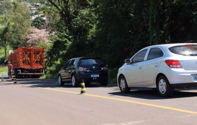 SMO: bombeiros atendem princípio de incêndio em caminhão