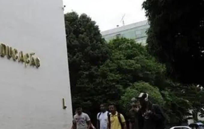 Governo do presidente Lula extingue diretoria de escolas cívico-militares