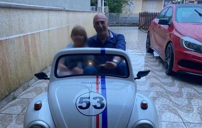 Réplica de Fusca infantil guinchada em Santa Catarina volta para dona