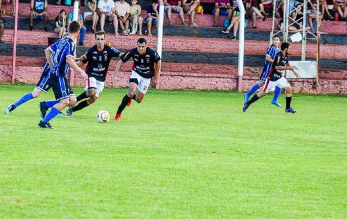 Guarani vence de virada o Grêmio Tunense por 3 a 1 e está na semifinal do regional