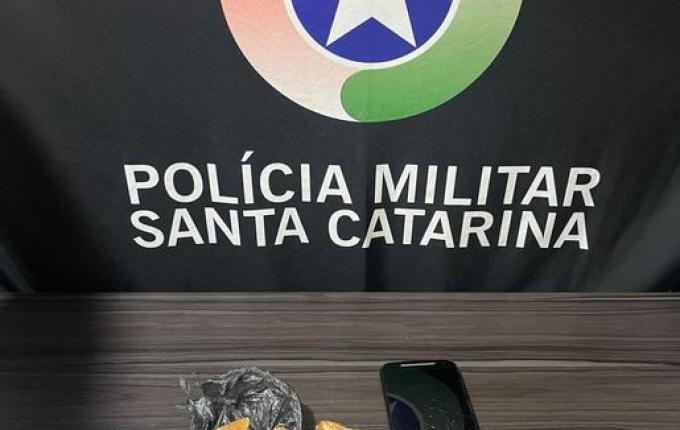 Homem é preso por tráfico de drogas no centro de Maravilha