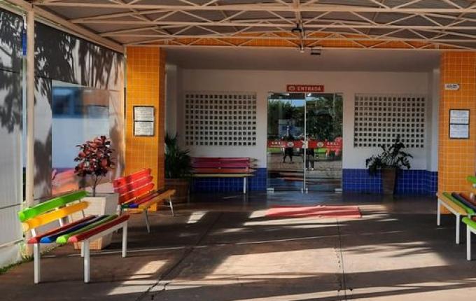 Concluída instalação de toldos no acesso à escola Emei Criança Feliz de Iporã do Oeste