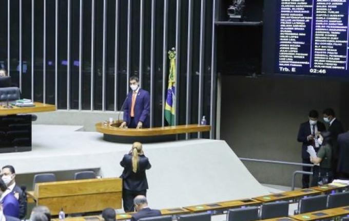 Câmara conclui votação sobre jogos de azar, e texto vai ao Senado